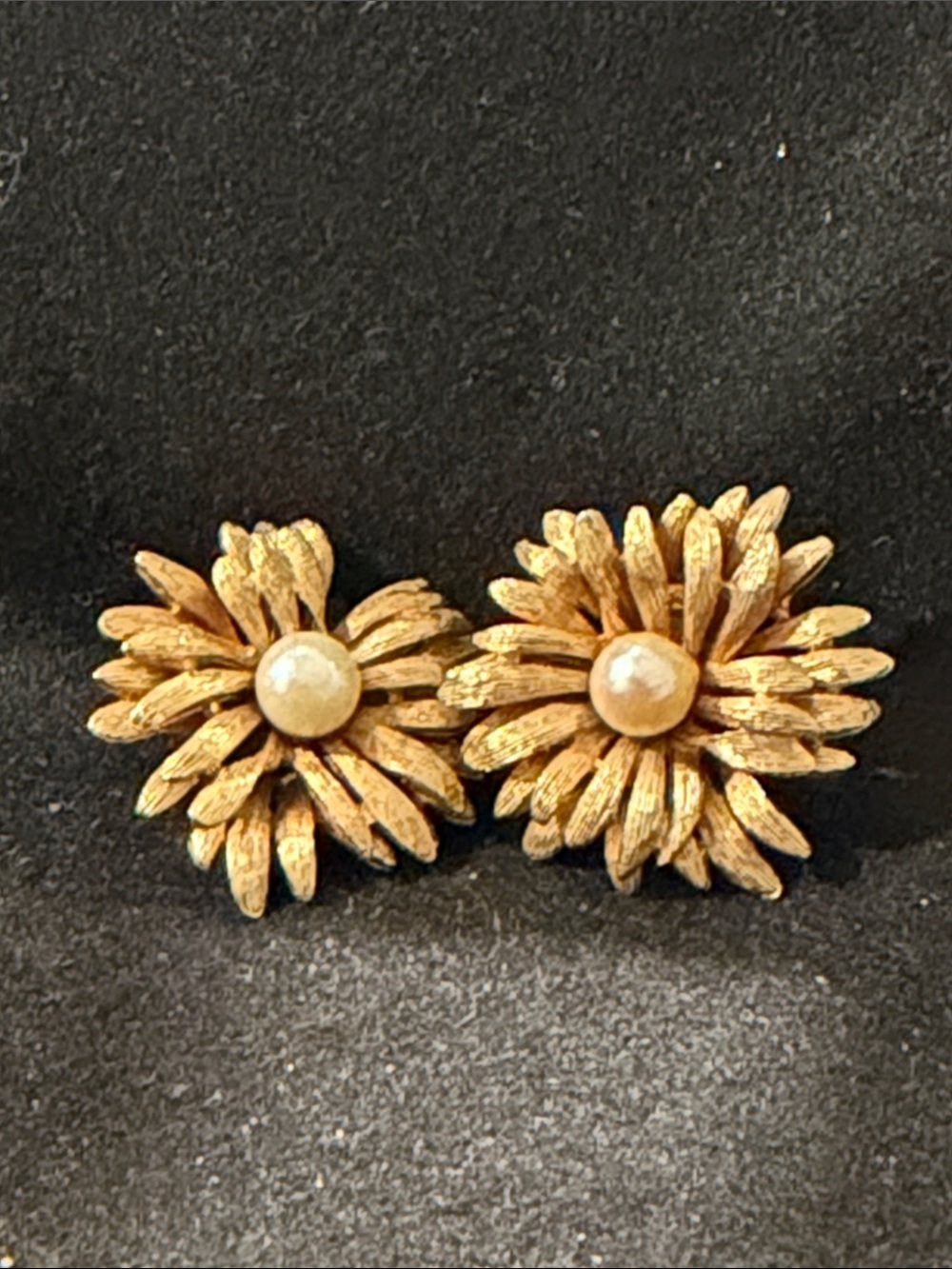 Gold Flower Pearl Center Clip-On Earrings - Women Jewelry
